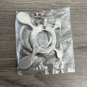 NWOT Orangetheory Fitness Keychain